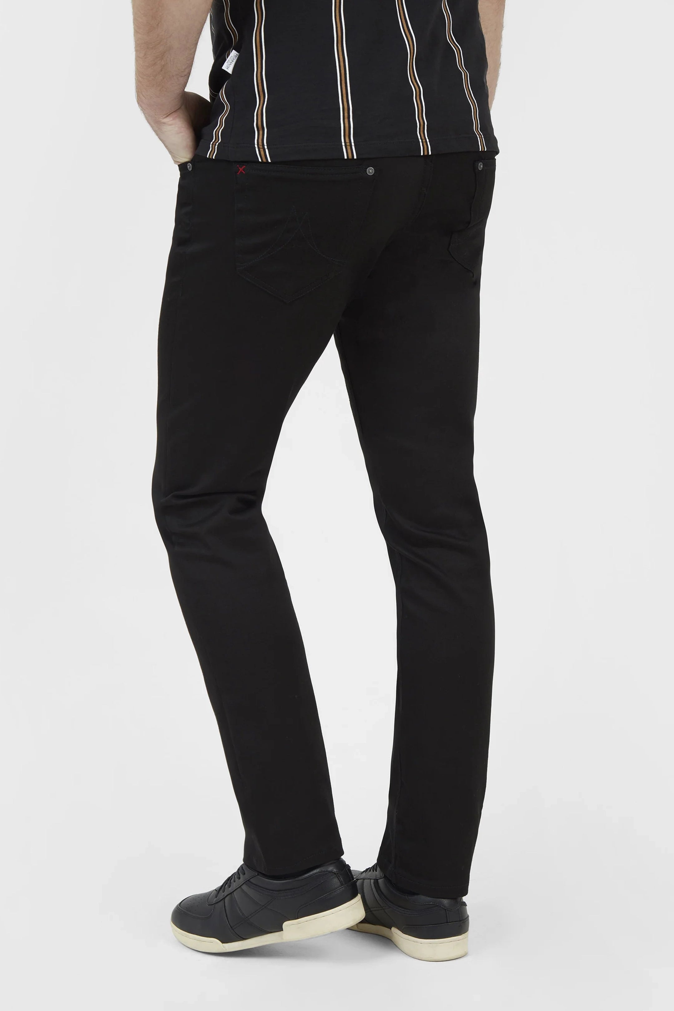 Mish Mash Tapered Fit Hyper FLEX Stay Black Jeans