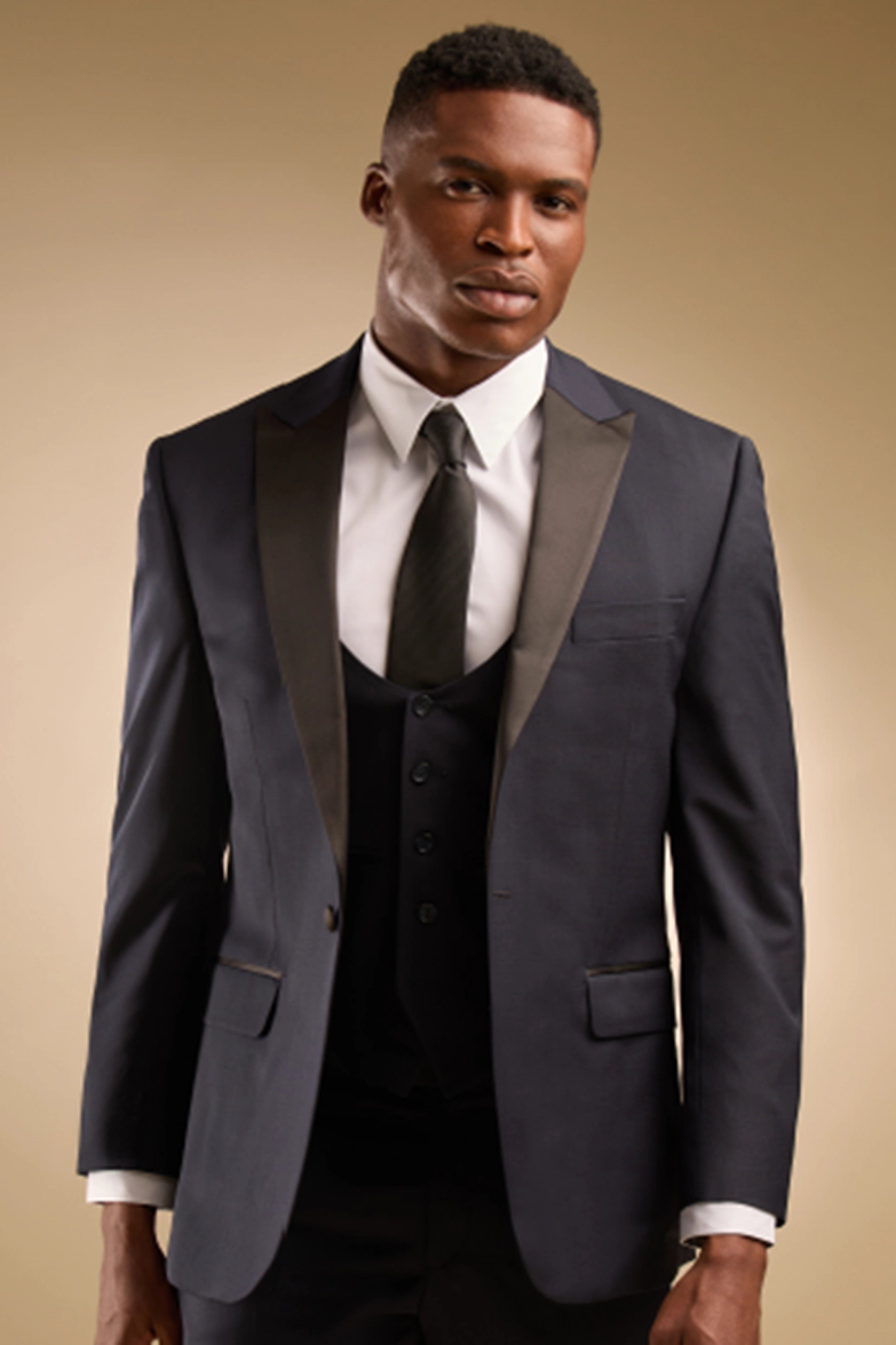 Navy 3 Piece Dinner Suit