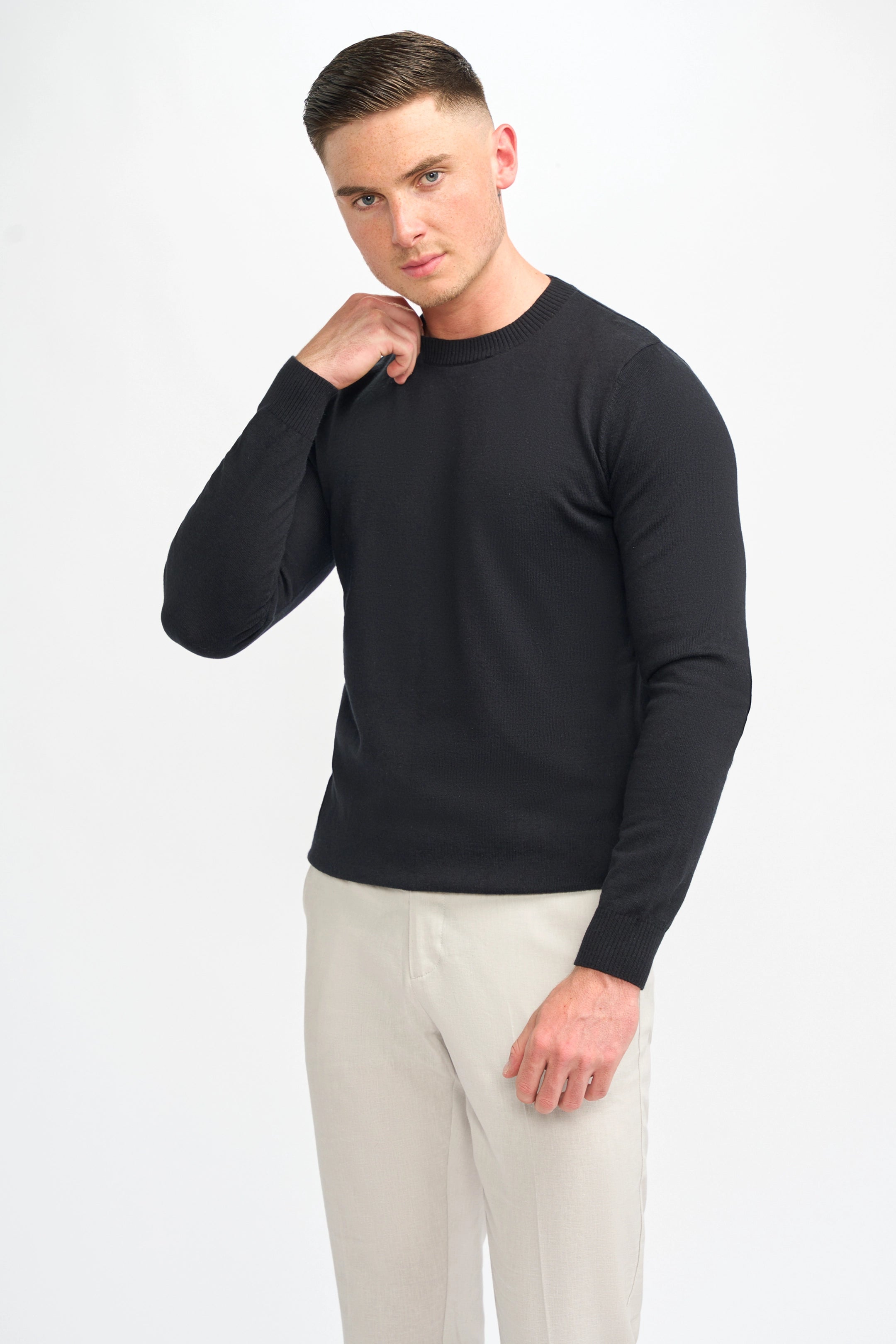 Connall Black Jumper