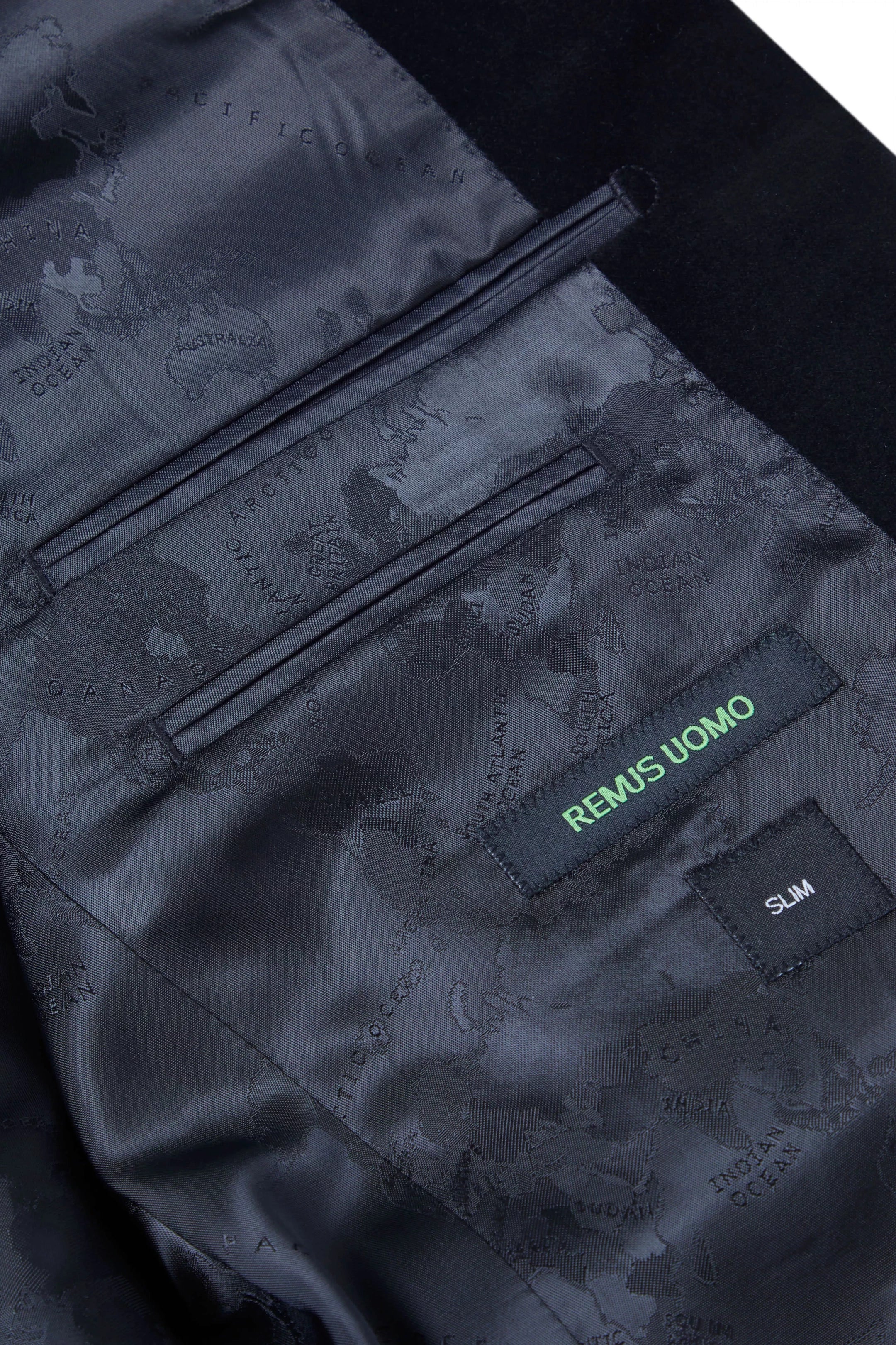 Remus Uomo Monti Z Dark Red Slim-Fit Floral Dinner Jacket