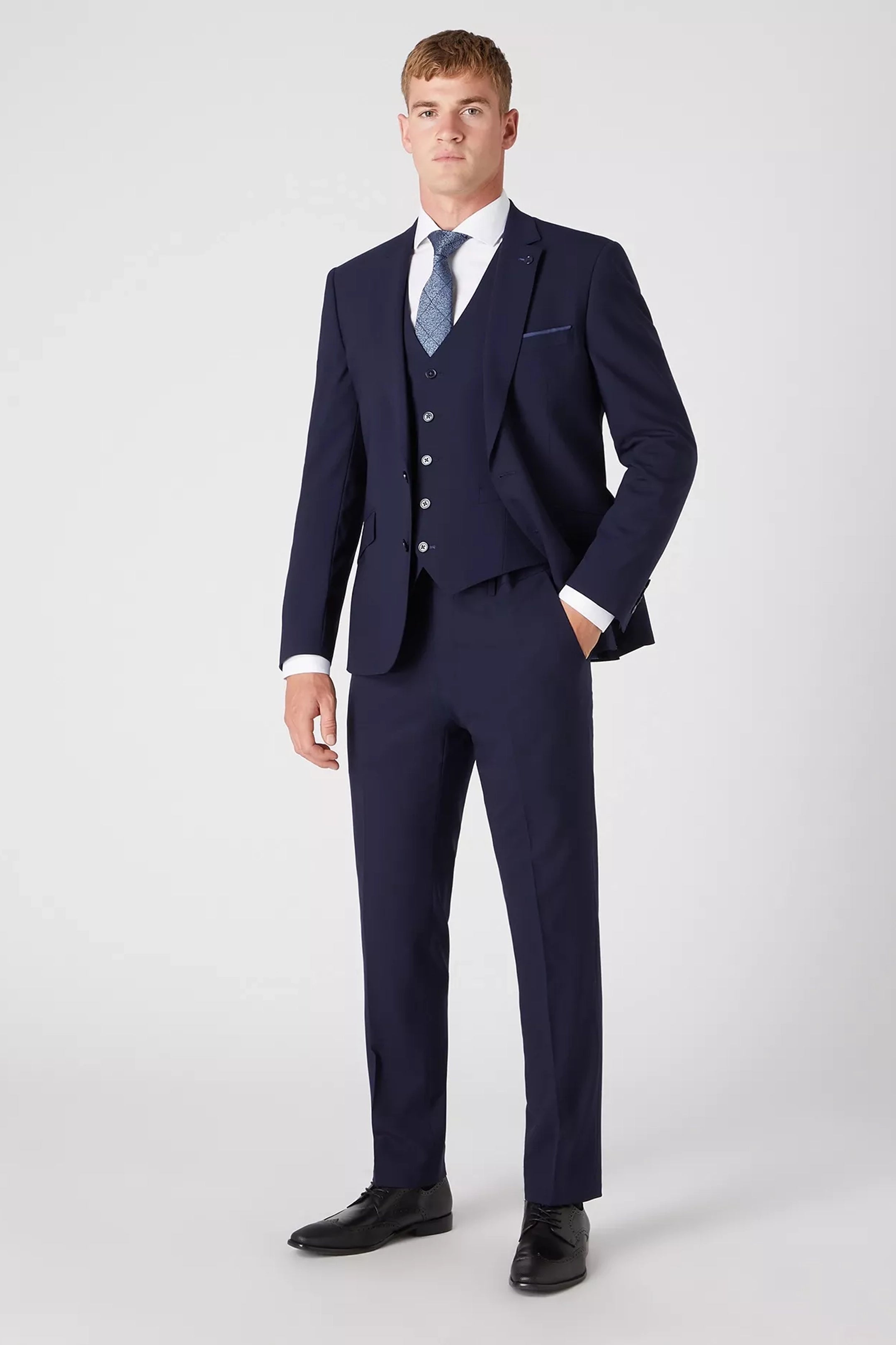 Remus Uomo Palucci Tapered Fit Wool-Rich Stretch Navy Suit