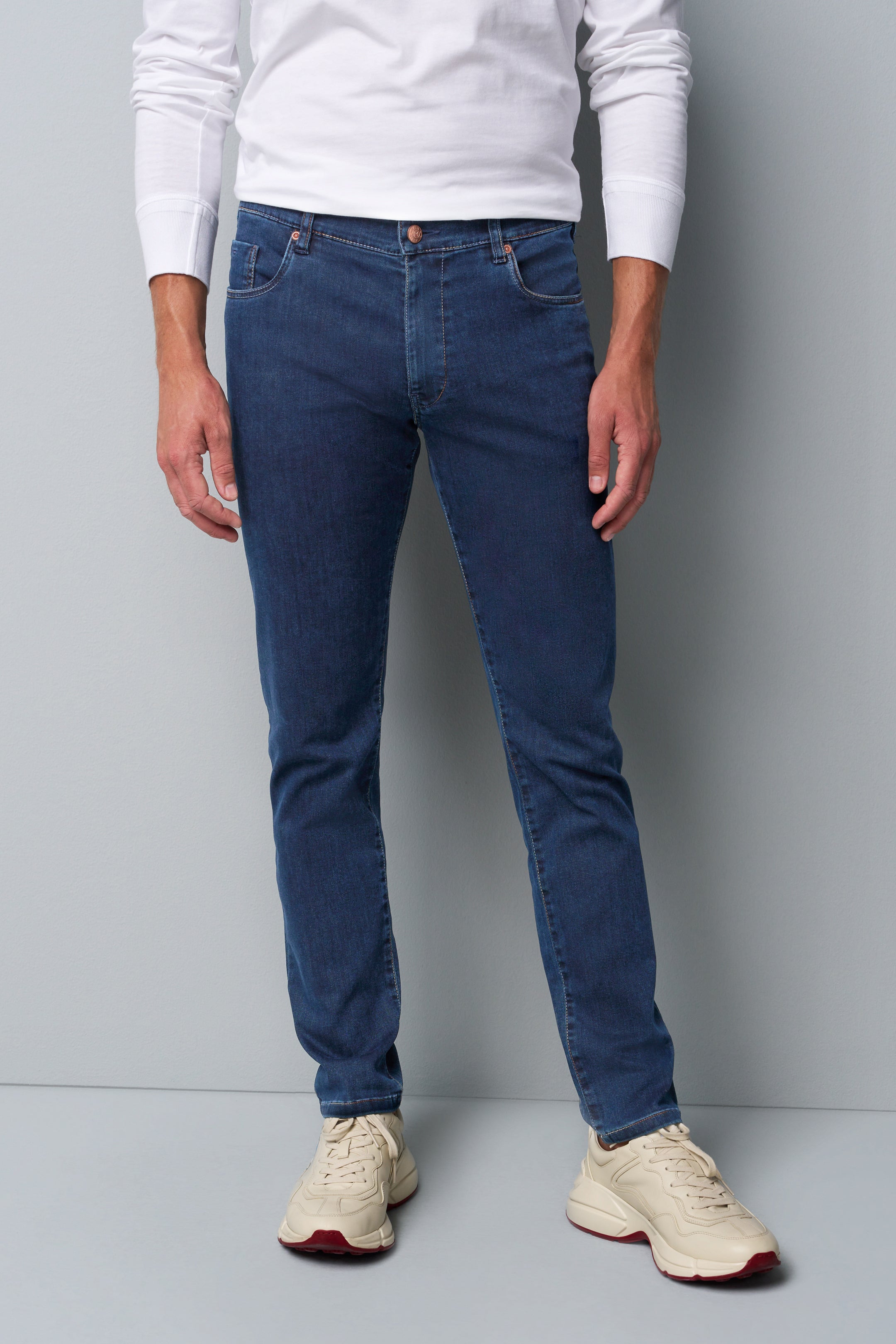 Meyer Clean Dark Denim M5 Slim Modern Fit Jeans