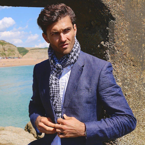 Swole Panda SP715 Classic Houndstooth Bamboo Scarf