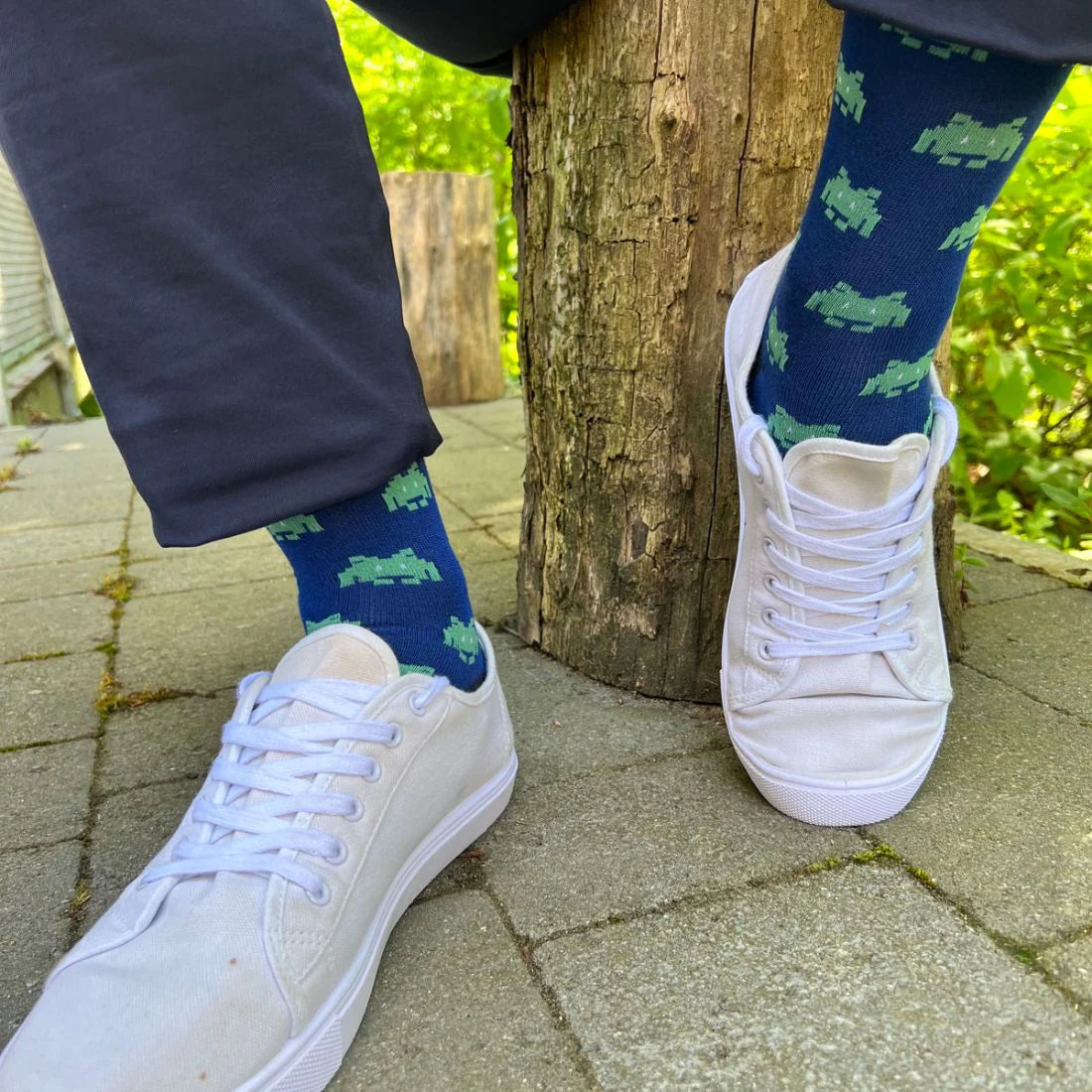 Swole Panda SP422 Alien Invader Bamboo Socks
